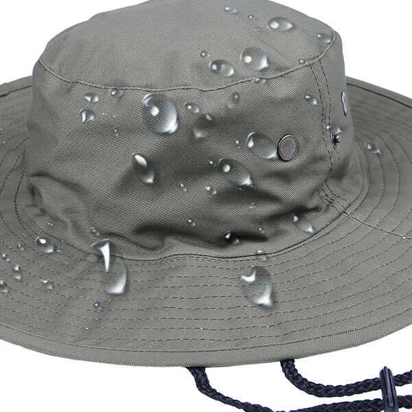 Devere - Practical hat with improved sun protection